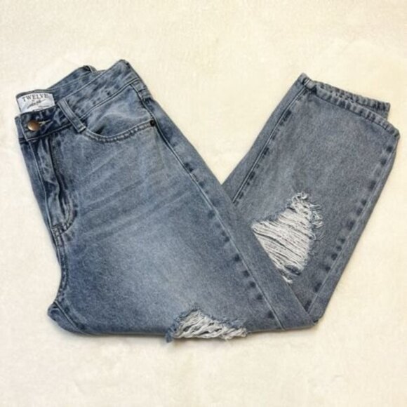 Twelve by Ontwelfth High Rise Boyfriend Jeans Distressed Straight Leg - Picture 10 of 10